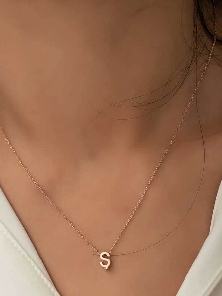 Gümüş Rose 3 Boyutlu Ş Harf Bayan Kolye