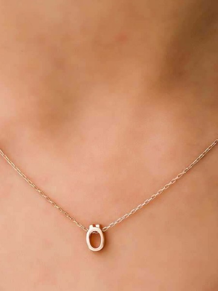 Gümüş Rose 3 Boyutlu Ö Harf Bayan Kolye
